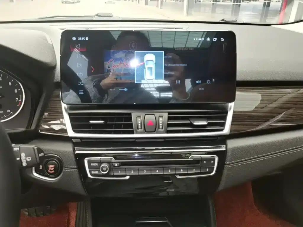 2014 BMW 2 Series Gran Tourer 220i Luxury Design Package (Imported) — миниатюра 13