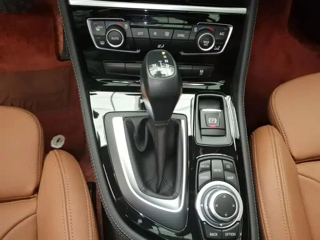 2014 BMW 2 Series Gran Tourer 220i Luxury Design Package (Imported) — миниатюра 14