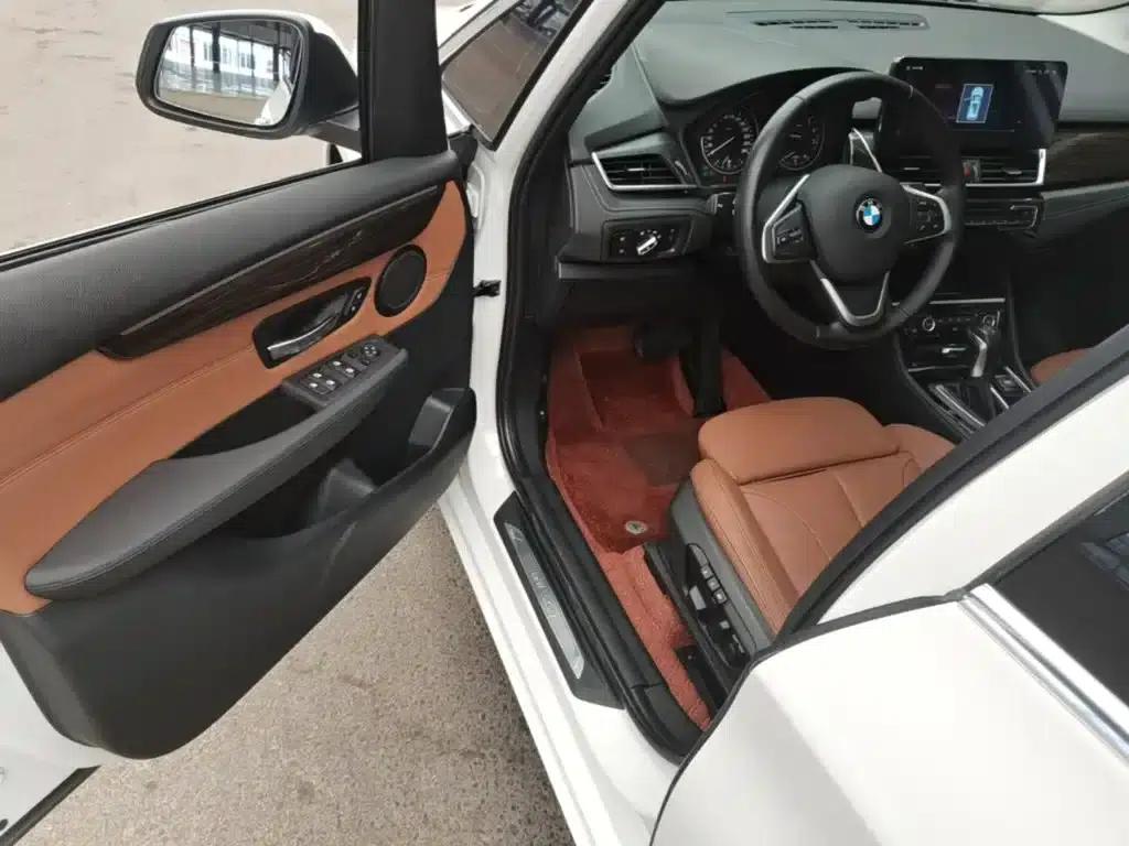 2014 BMW 2 Series Gran Tourer 220i Luxury Design Package (Imported) — миниатюра 16