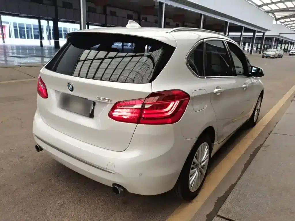 2014 BMW 2 Series Gran Tourer 220i Luxury Design Package (Imported) — миниатюра 7