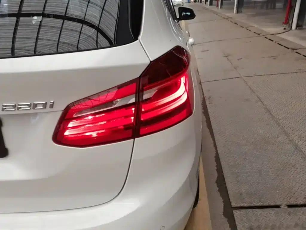 2014 BMW 2 Series Gran Tourer 220i Luxury Design Package (Imported) — миниатюра 8
