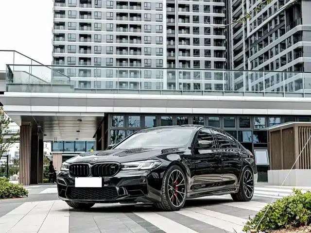 2021 BMW M5