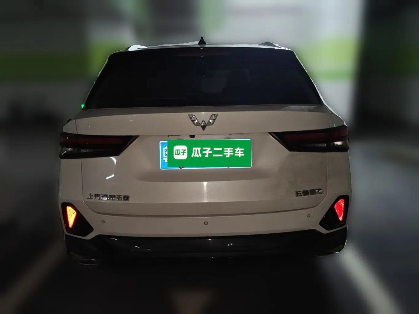 Wuling Alvez 2022 1.5T CVT Trendy & Cool Edition — миниатюра 5