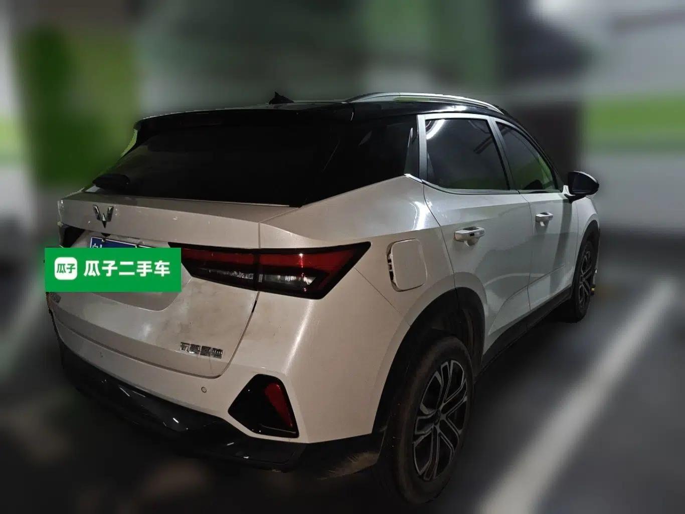 Wuling Alvez 2022 1.5T CVT Trendy & Cool Edition — миниатюра 6