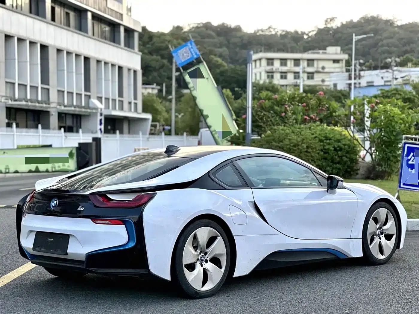 BMW i8 2014 Standard Edition — миниатюра 7