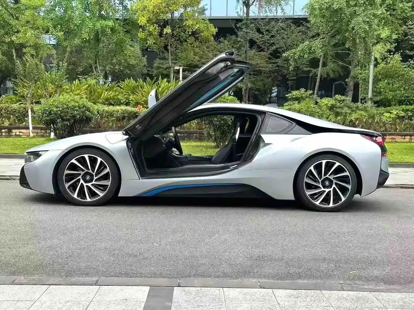 BMW i8 2014 Standard Edition — миниатюра 5