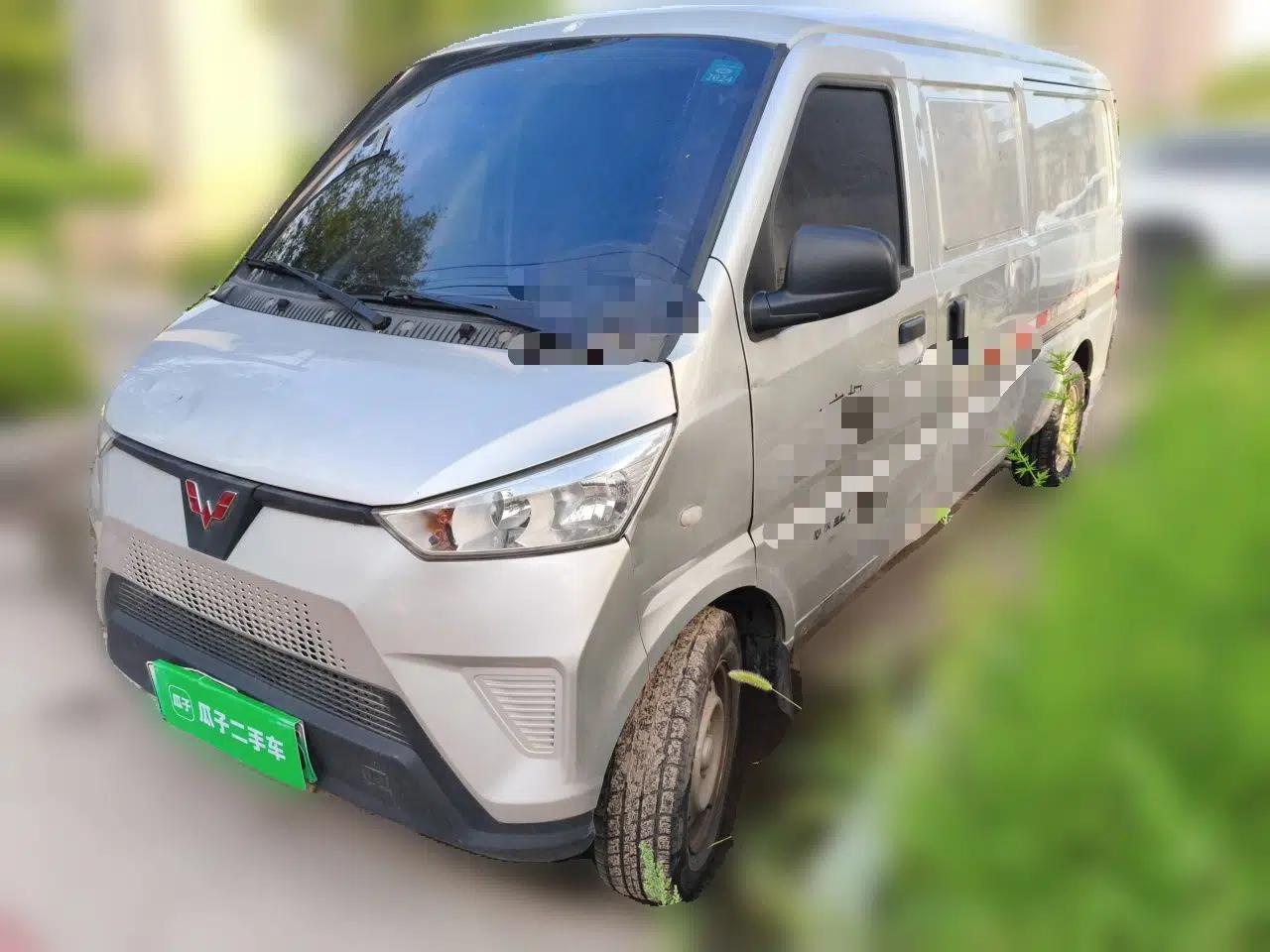 Wuling EV50 Wuling EV50, 41.86 kWh battery, automatic transmission, no sunroof, all-electric — миниатюра 1