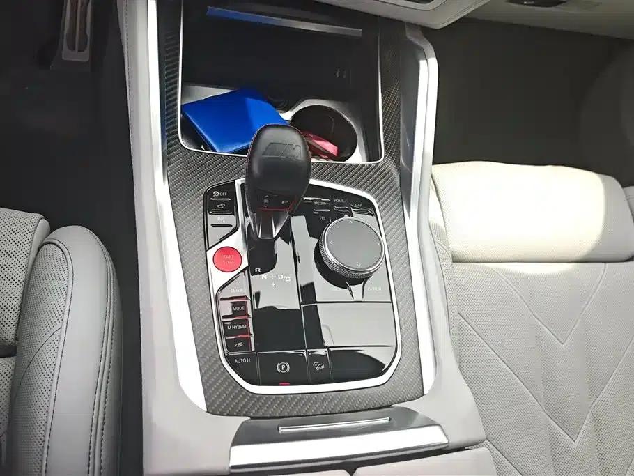 BMW XM 2023 50e — миниатюра 16