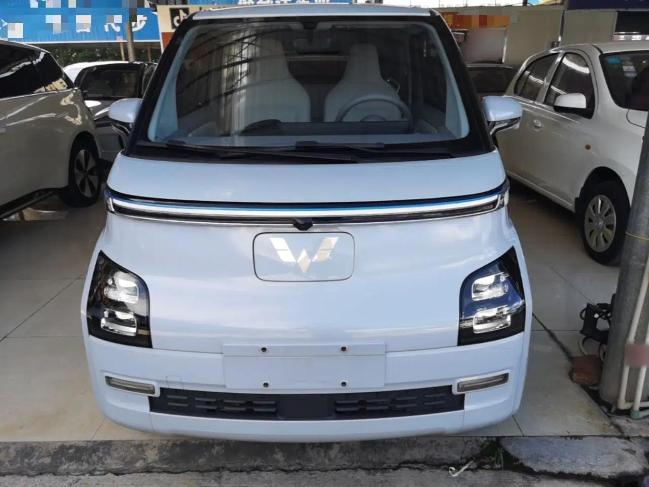 Wuling Air ev 2023 - Four Seats - Advanced Edition — миниатюра 2