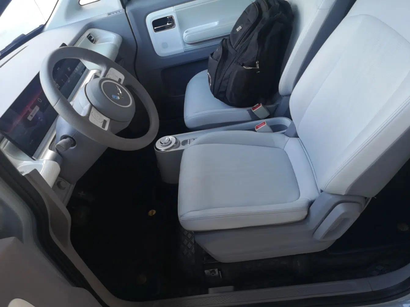 Wuling Air ev 2023 - Four Seats - Advanced Edition — миниатюра 17