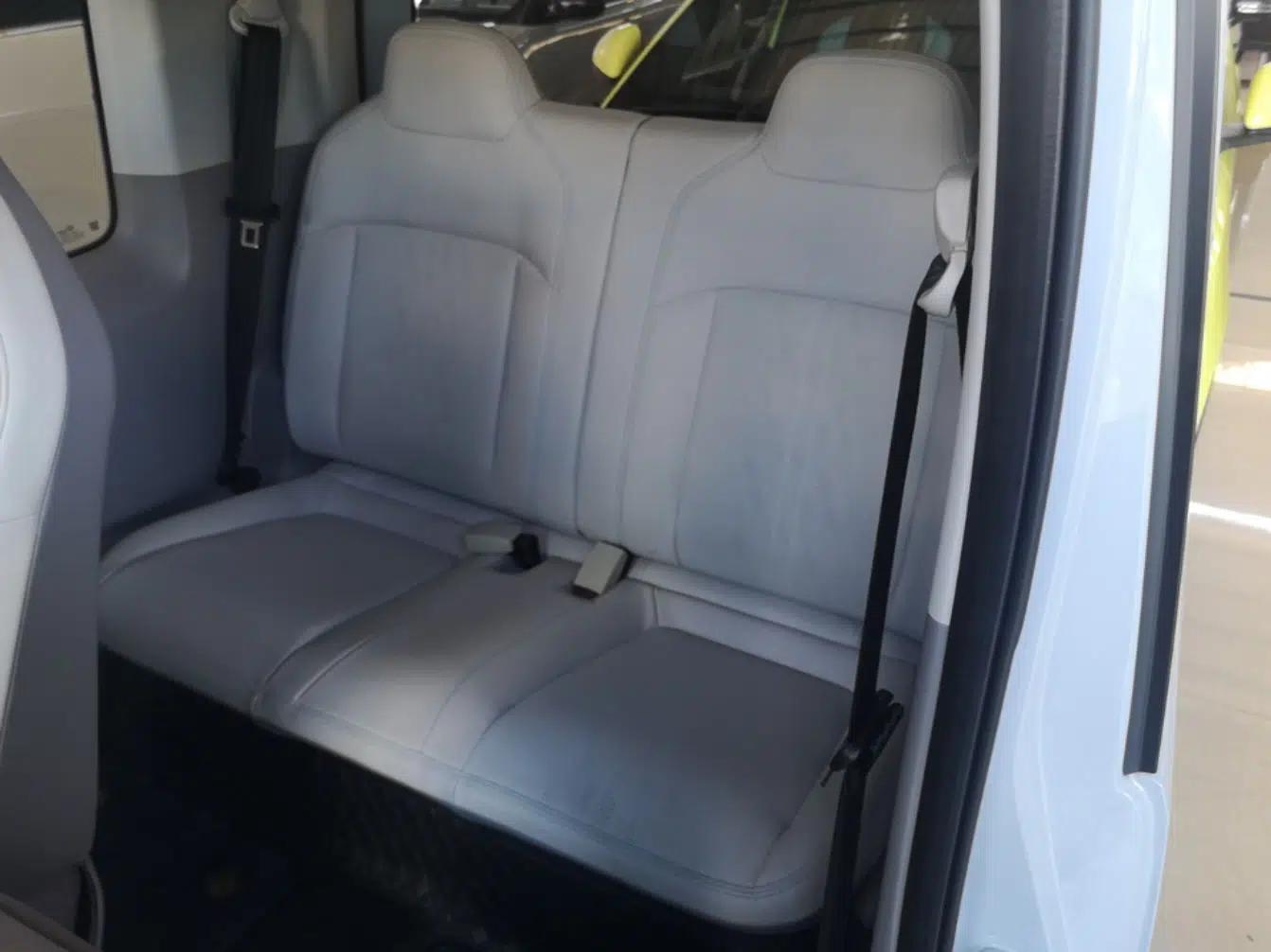 Wuling Air ev 2023 - Four Seats - Advanced Edition — миниатюра 20