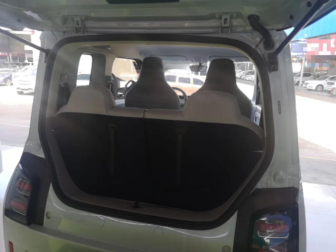 Wuling Air ev 2023 - Four Seats - Advanced Edition — миниатюра 22