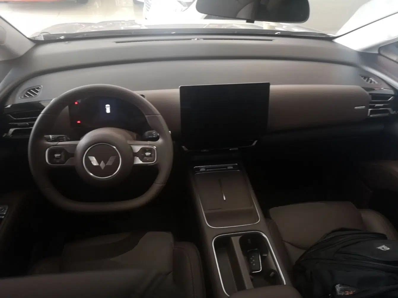Wuling Starlight 730 2025 Model Plug-in Hybrid 125km Luxury Edition — миниатюра 12