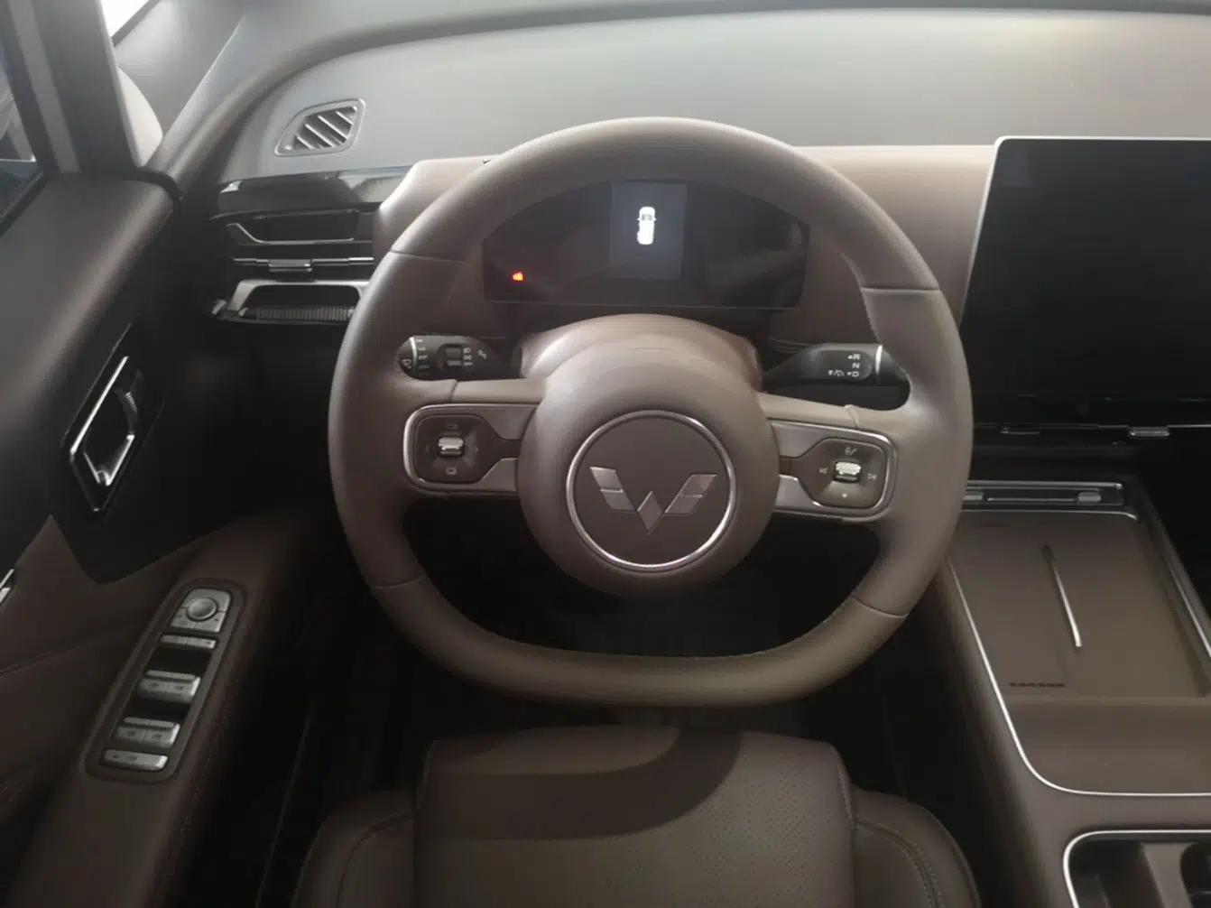 Wuling Starlight 730 2025 Model Plug-in Hybrid 125km Luxury Edition — миниатюра 13
