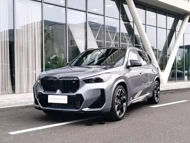 2025 BMW M235L