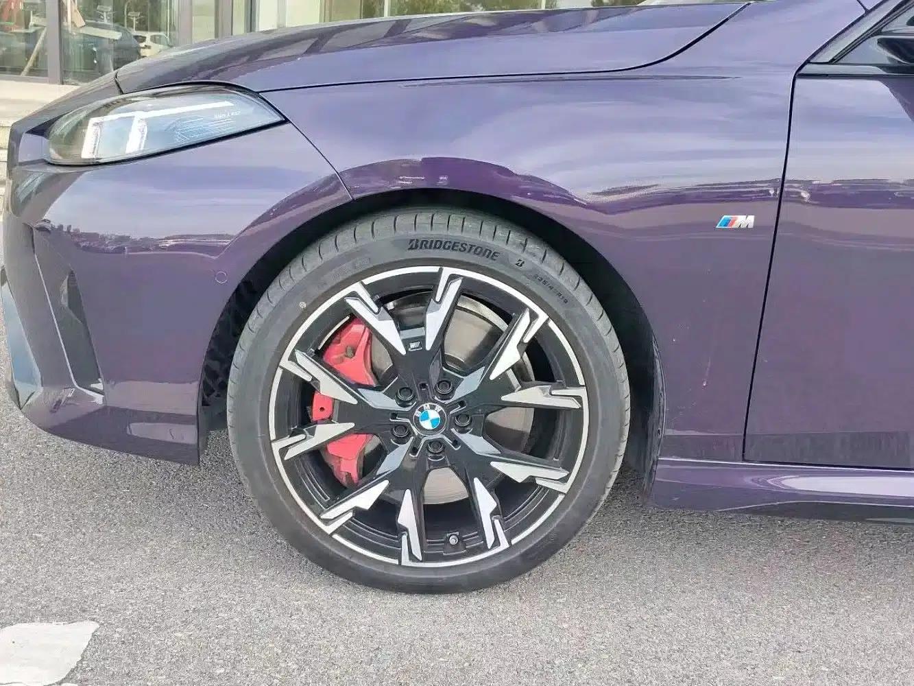 2025 BMW M235L — миниатюра 7