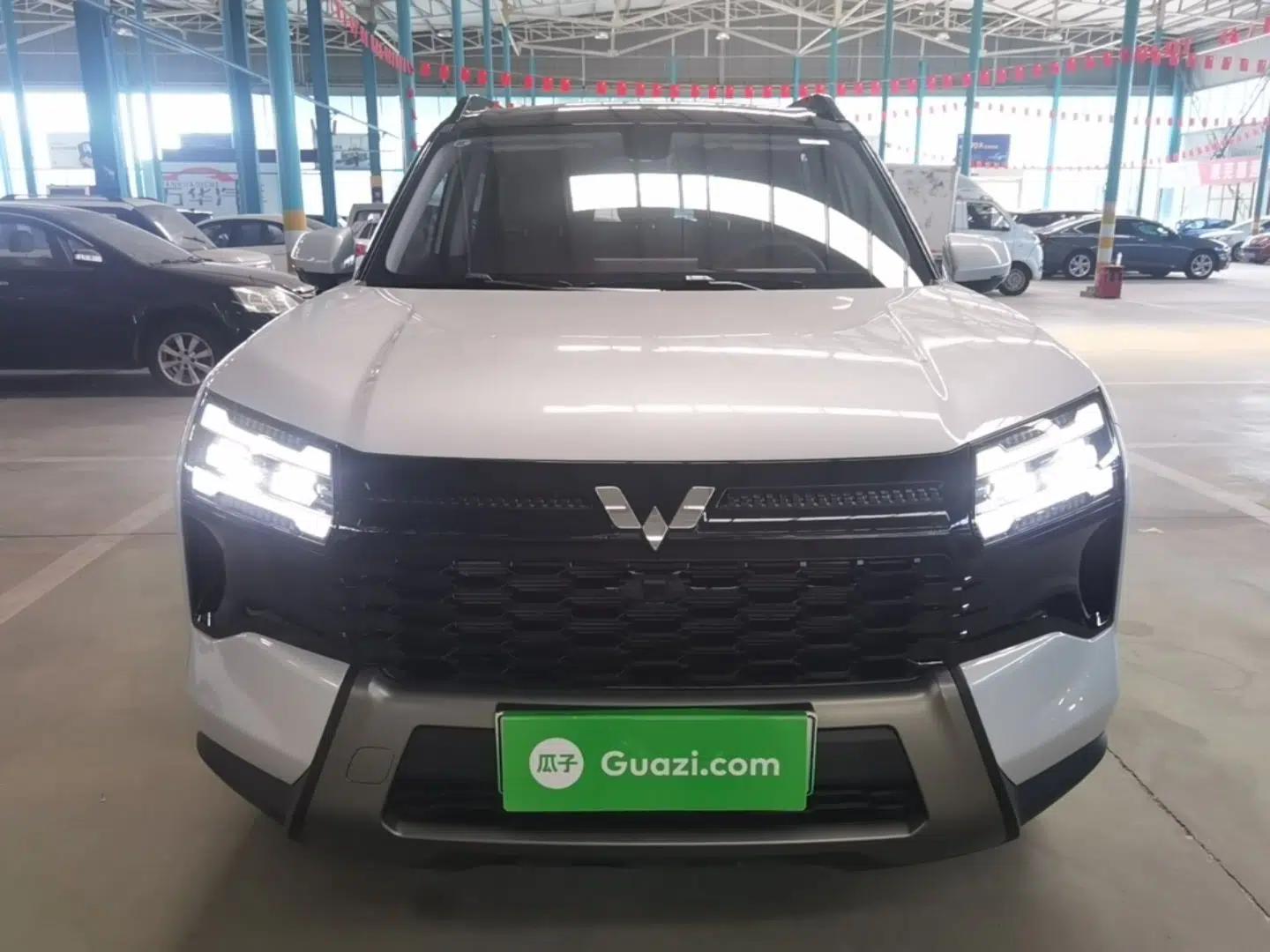 Wuling Xingguang 560 New Energy 2026 Model, Plug-in Hybrid, 125 km, Luxury Version — миниатюра 2
