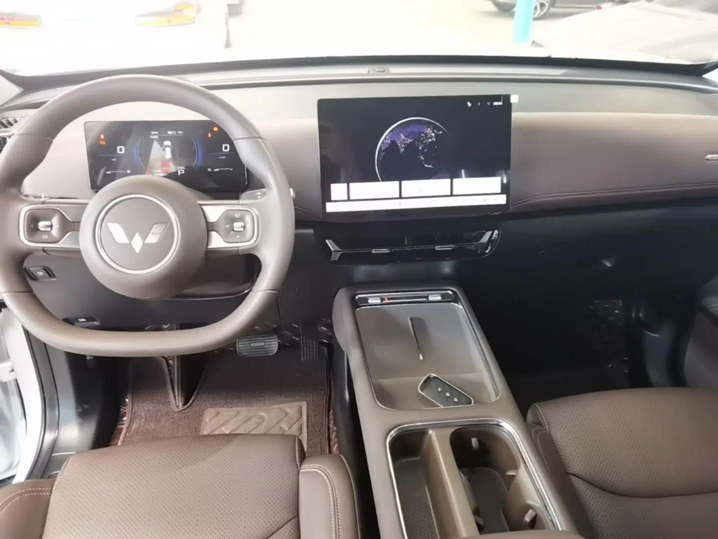 Wuling Xingguang 560 New Energy 2026 Model, Plug-in Hybrid, 125 km, Luxury Version — миниатюра 17