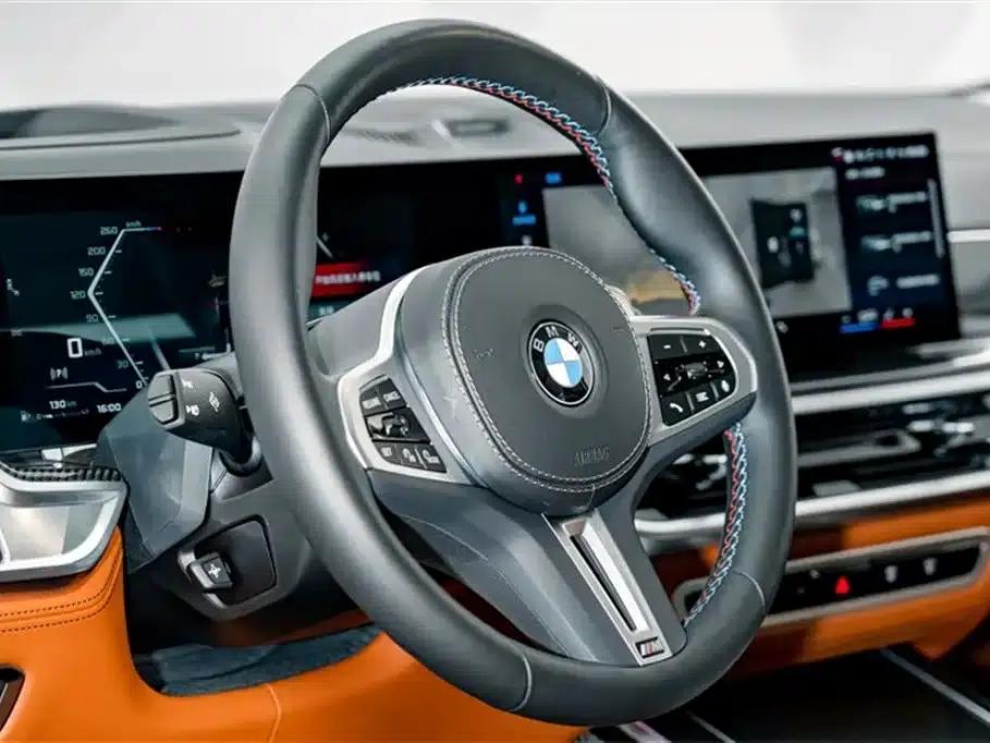 2023 BMW X7 M60i xDrive M60i — миниатюра 9
