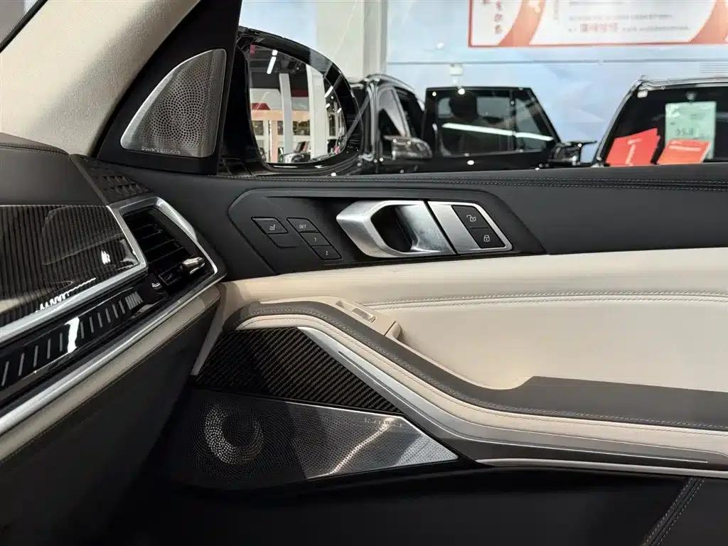 2023 BMW X7 M60i xDrive M60i — миниатюра 14
