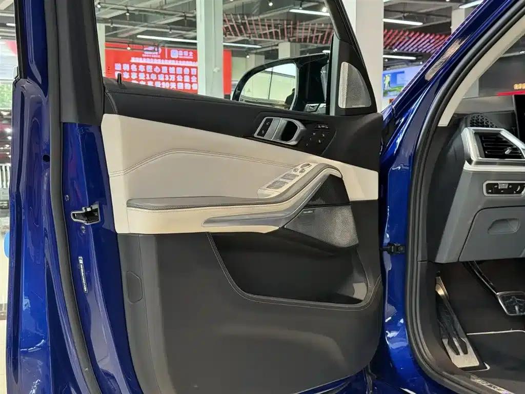 2023 BMW X7 M60i xDrive M60i — миниатюра 20