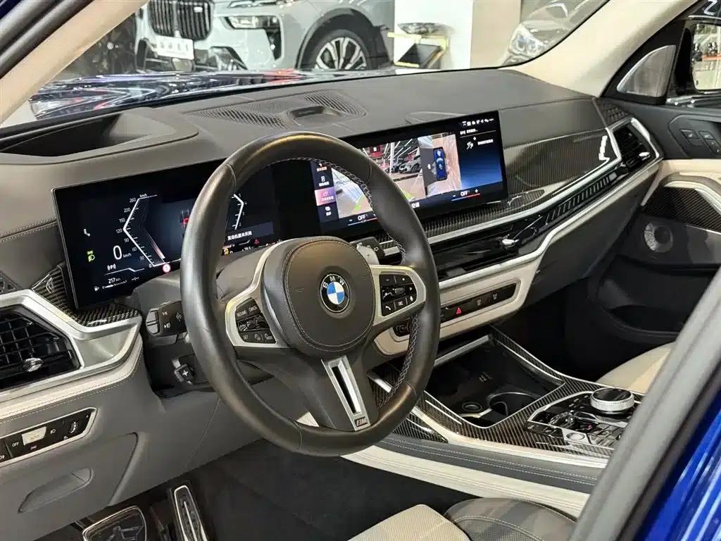 2023 BMW X7 M60i xDrive M60i — миниатюра 23