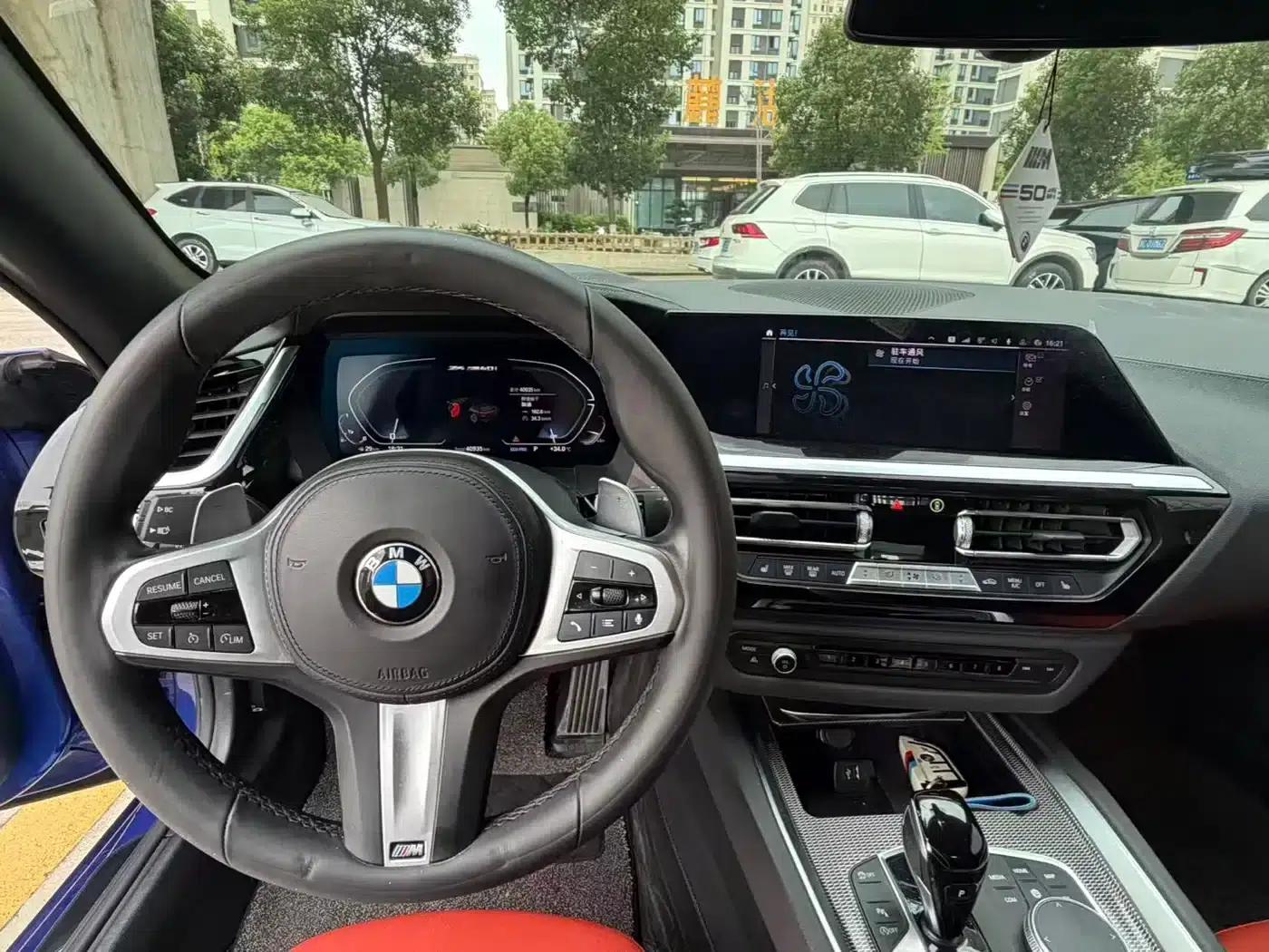 2023 BMW Z4 M40i M Sport Performance Edition — миниатюра 6
