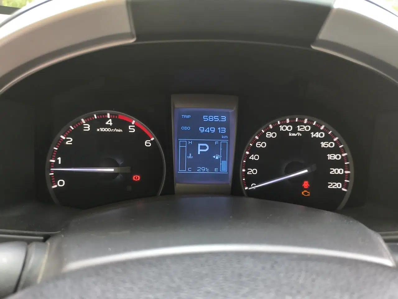 Isuzu D-MAX 2018 3.0T Two-Wheel Drive Automatic Elite Version 4JJ1-TC HI — миниатюра 11