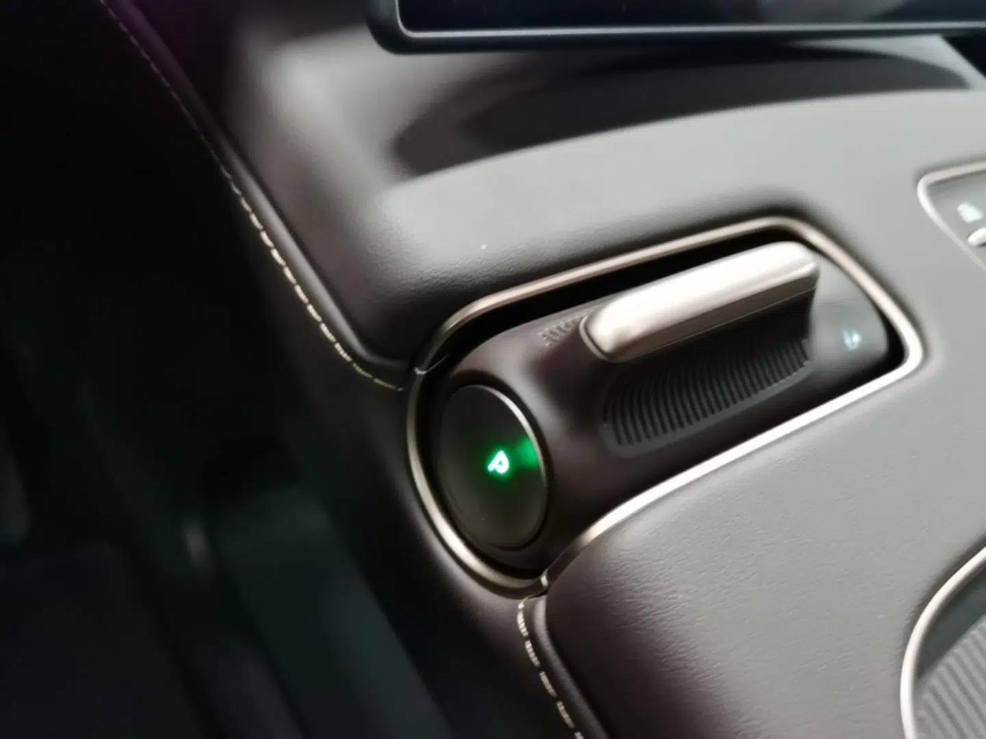Nio EC7 2024 75 kWh — миниатюра 16