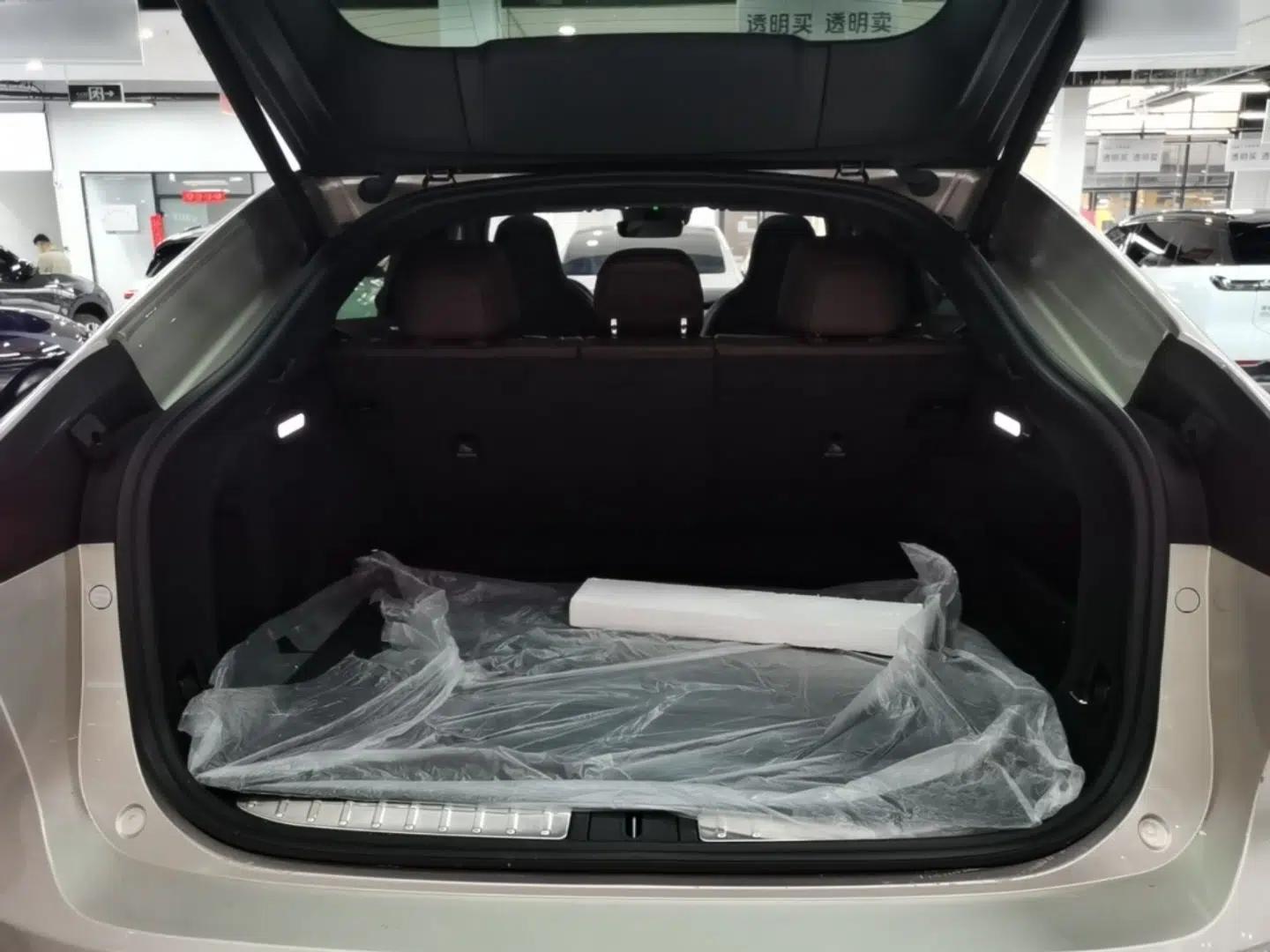 Nio EC7 2024 75 kWh — миниатюра 22