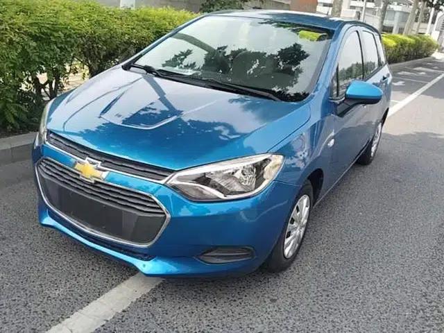 Chevrolet Lova RV 2016 1.5L Automatic Comfort Edition