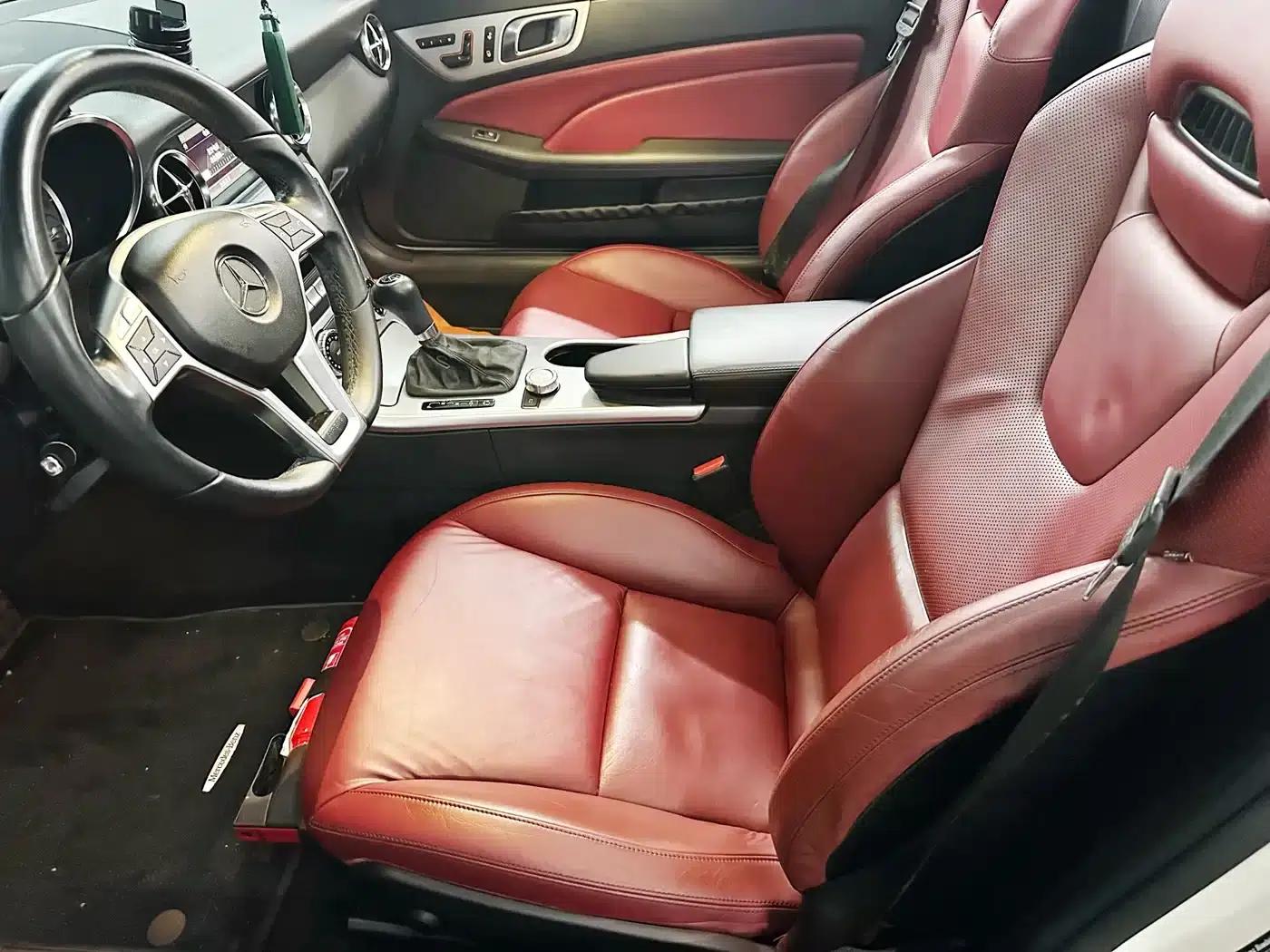 Mercedes-Benz SLK-Class 2011 SLK 200 Luxury Sport — миниатюра 9