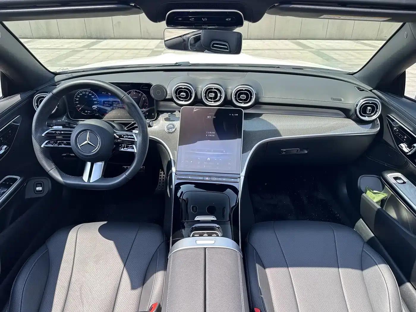 Mercedes-Benz CLE 2024 CLE 260 Convertible Coupe — миниатюра 8