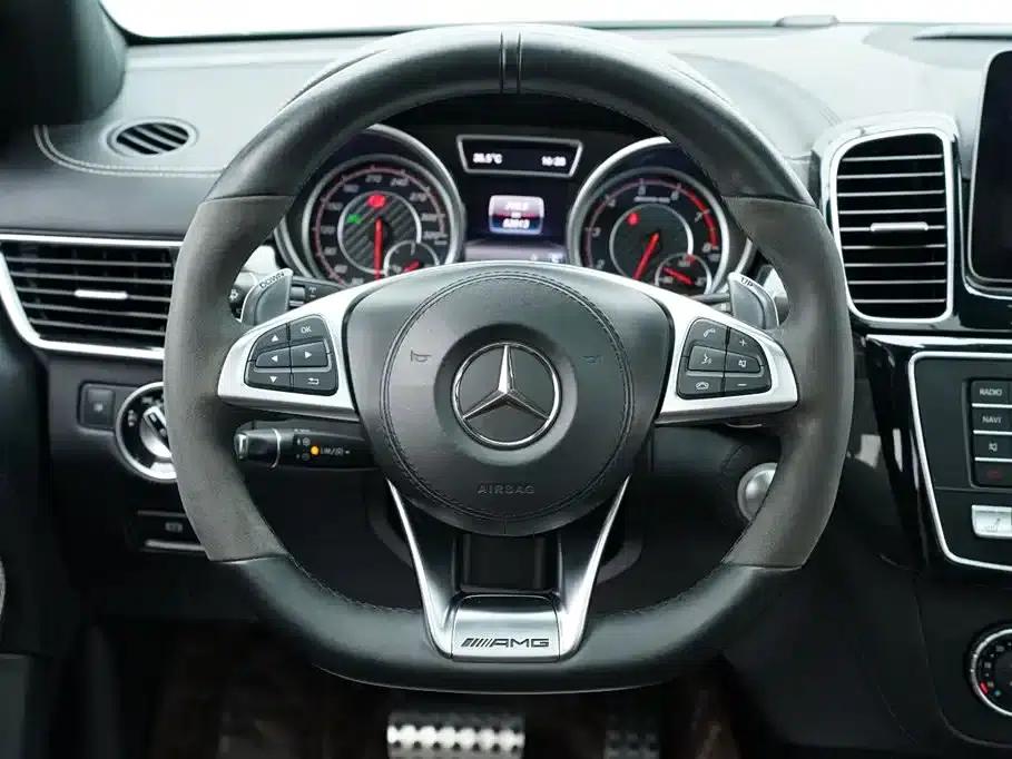 2017 Mercedes-Benz GLS AMG 63 4MATIC — миниатюра 18