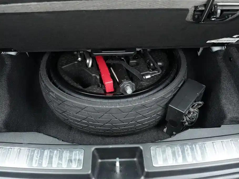 2017 Mercedes-Benz GLS AMG 63 4MATIC — миниатюра 29