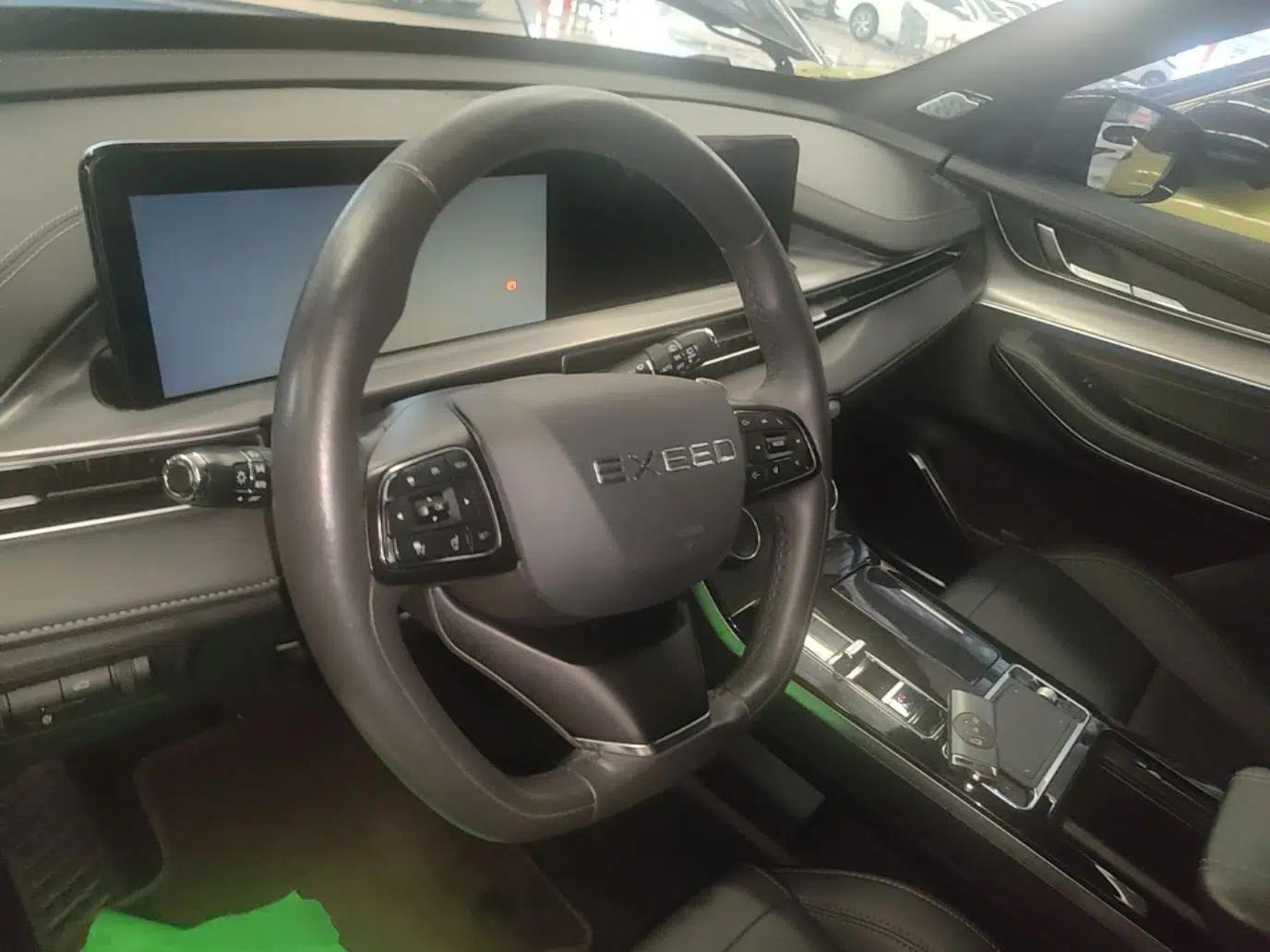 EXEED Zhuifeng 2022 Versailles 1.6T DCT "Chasing the Wind" Edition — миниатюра 13