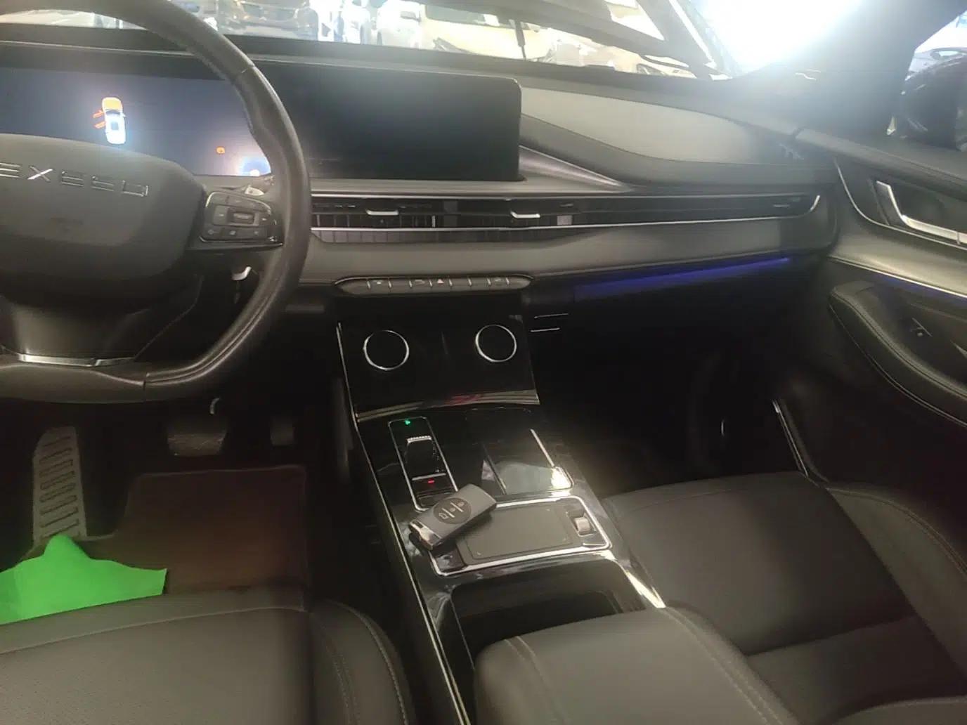 EXEED Zhuifeng 2022 Versailles 1.6T DCT "Chasing the Wind" Edition — миниатюра 15