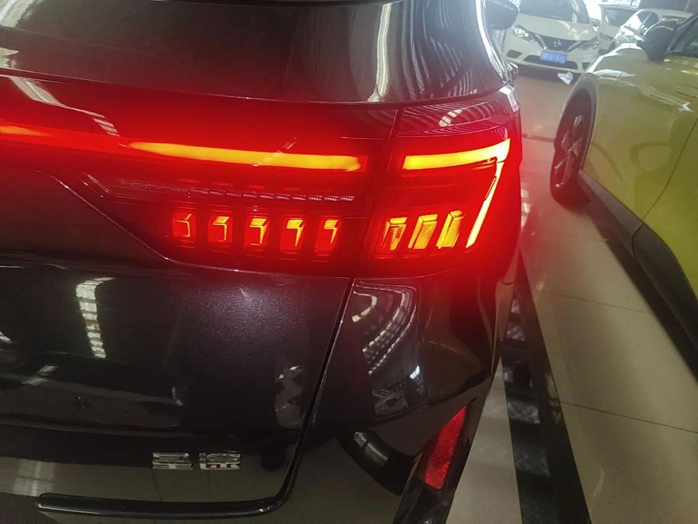EXEED Zhuifeng 2022 Versailles 1.6T DCT "Chasing the Wind" Edition — миниатюра 9