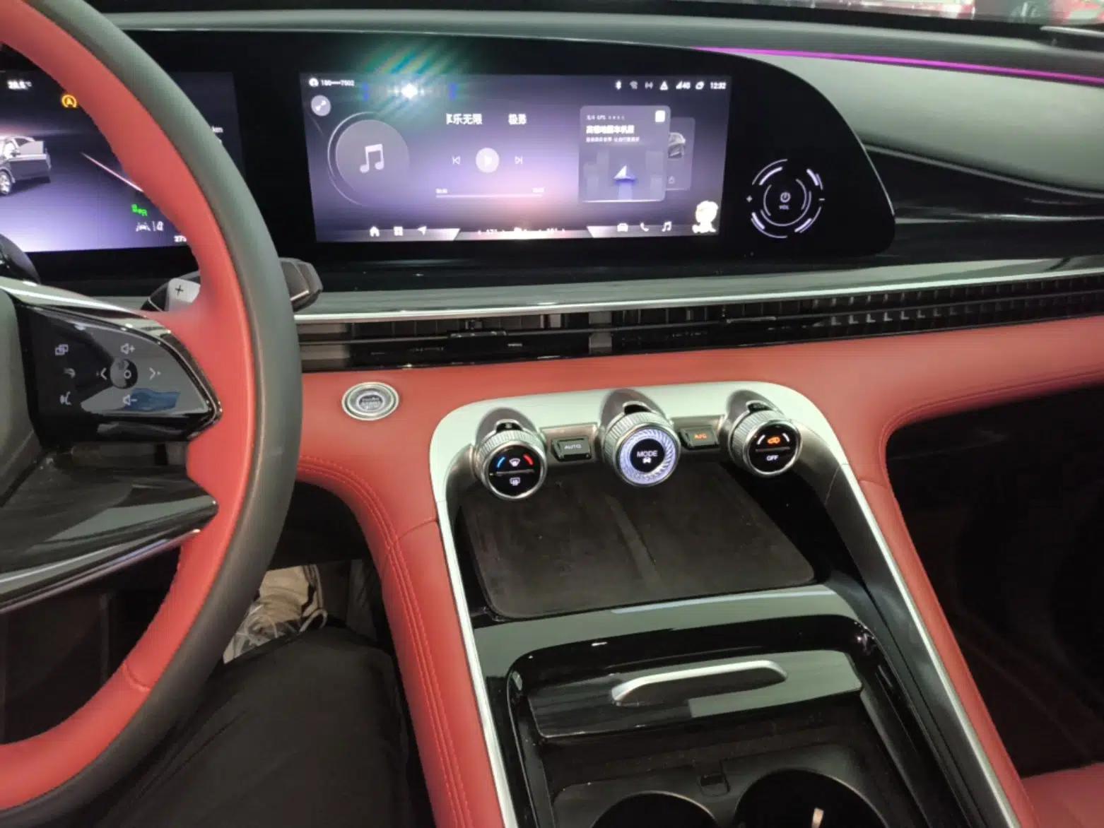 EXEED Stellar 2023 400T Four-Wheel Drive Premium Flying Fish Edition — миниатюра 15