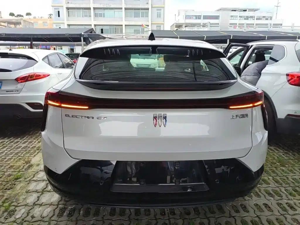Buick E4 2023 GS Edition — миниатюра 6