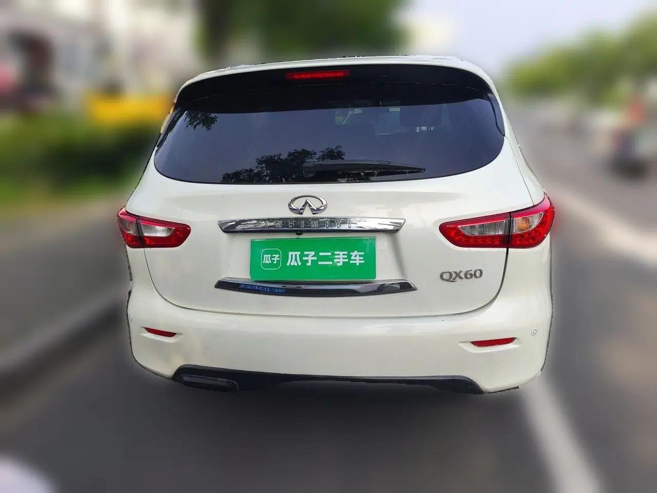 Infiniti QX60 2014 3.5L Two-Wheel Drive Excellence Edition — миниатюра 5
