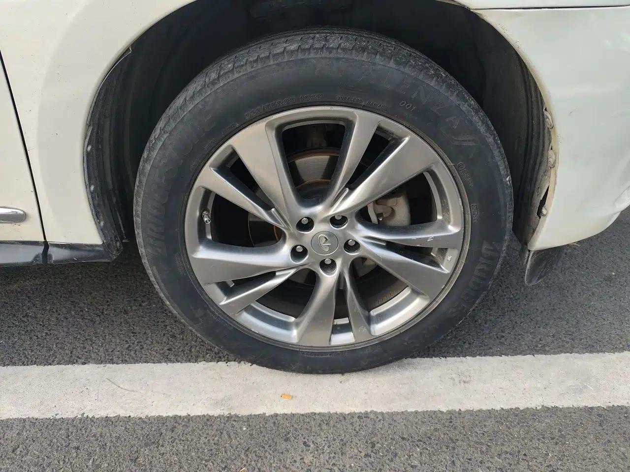 Infiniti QX60 2014 3.5L Two-Wheel Drive Excellence Edition — миниатюра 8