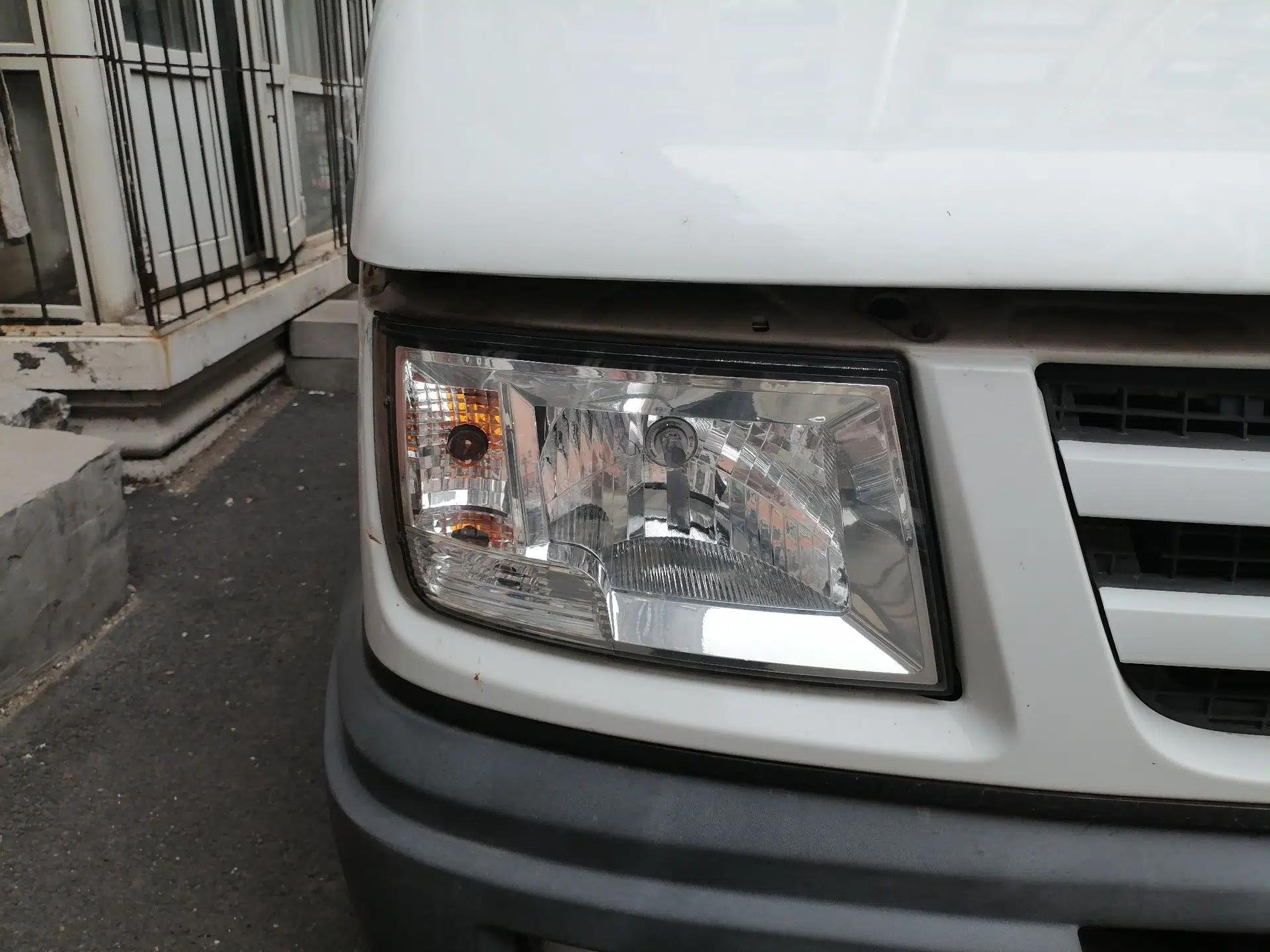 Iveco Daily 2017 2.5T A35 Low-Roof 5-7 Seater Passenger Van 47Z5 — миниатюра 7
