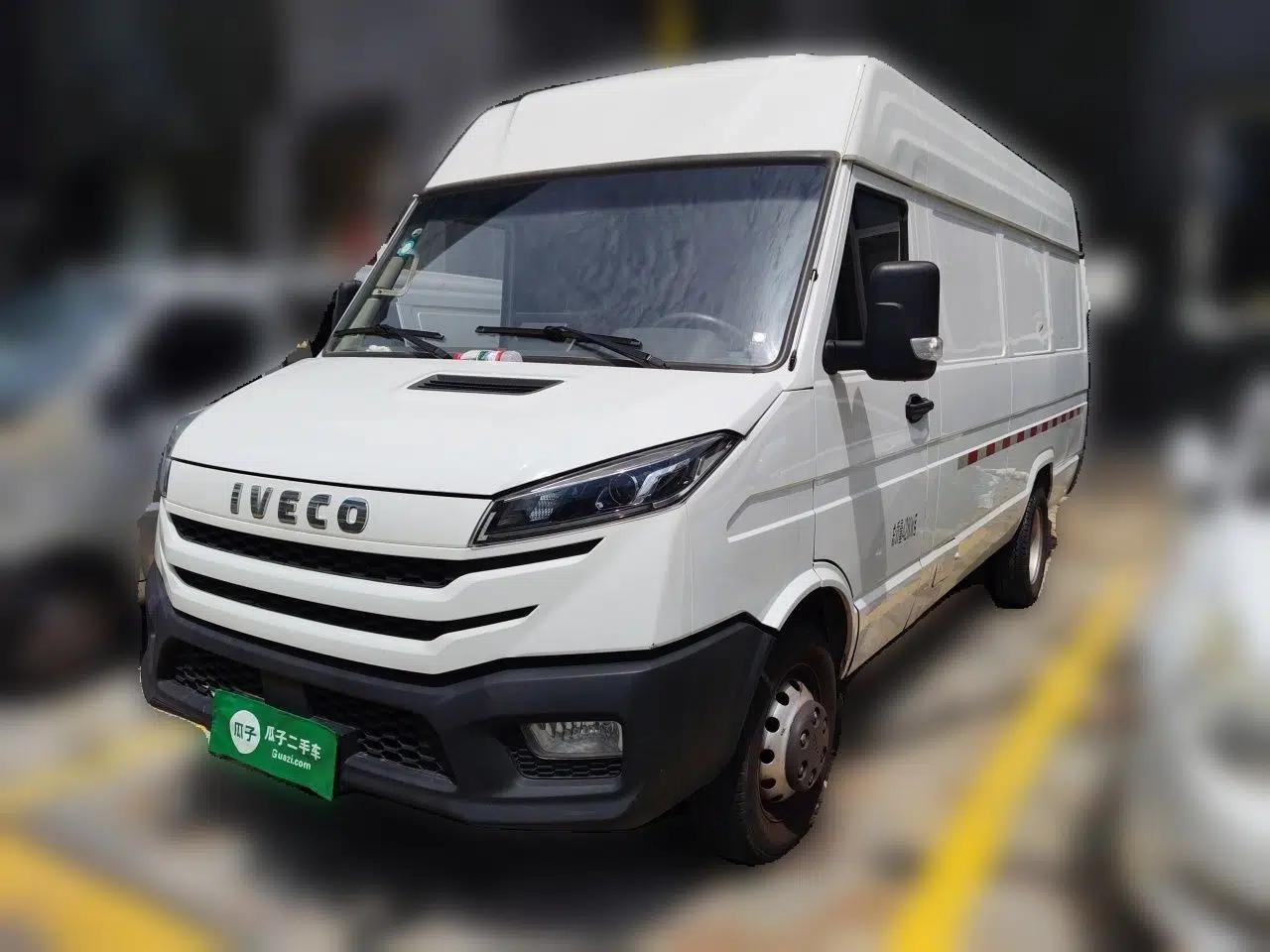 Iveco Daily Iveco, 2.8 diesel, manual, 3 seats — миниатюра 1