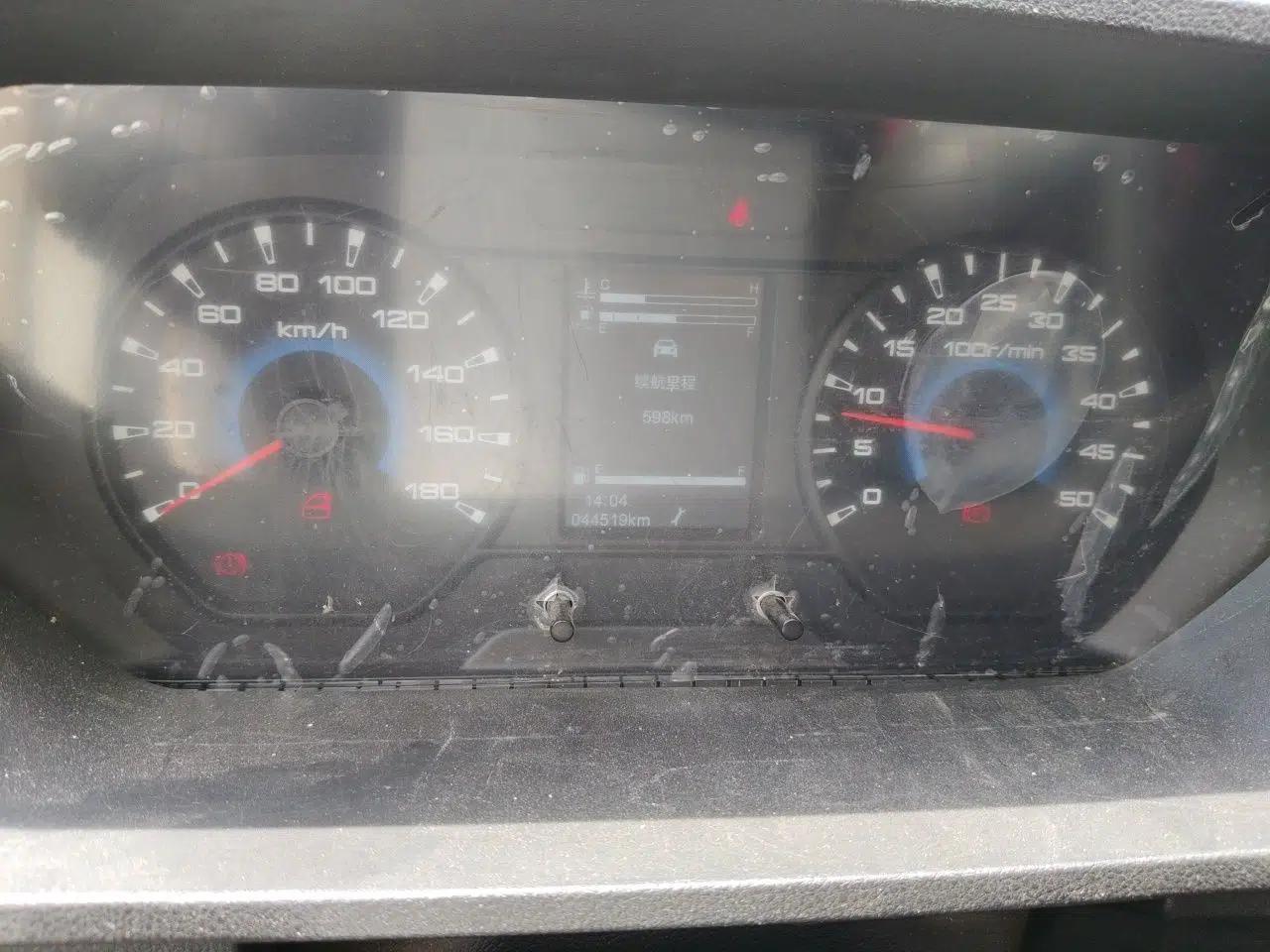 Iveco Daily Iveco, 2.8 diesel, manual, 3 seats — миниатюра 11