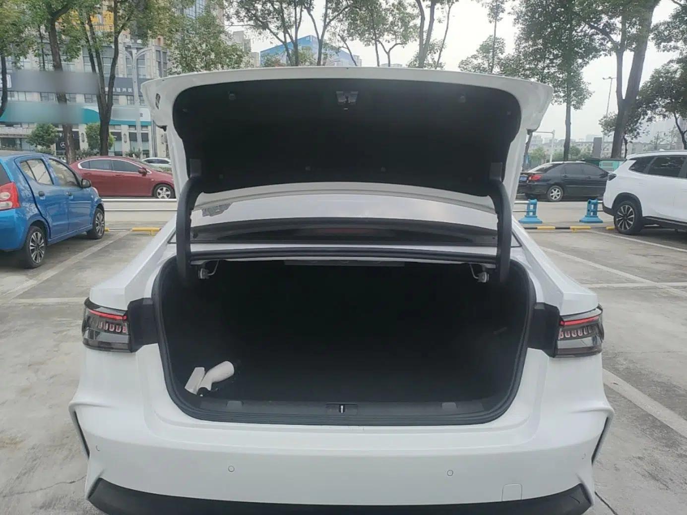 Chery Fengyun A8 2024 127 Yufeng Edition — миниатюра 22