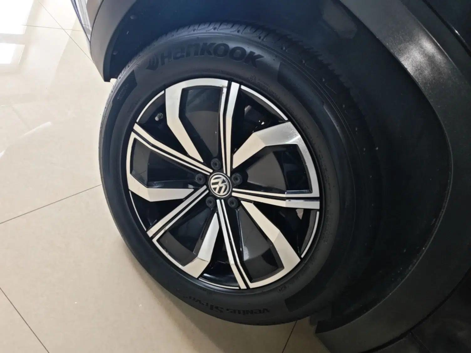 Volkswagen Teramont X 2019 380TSI Four-Wheel Drive Luxury Edition — миниатюра 11