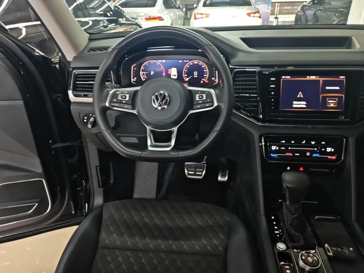 Volkswagen Teramont X 2019 380TSI Four-Wheel Drive Luxury Edition — миниатюра 13