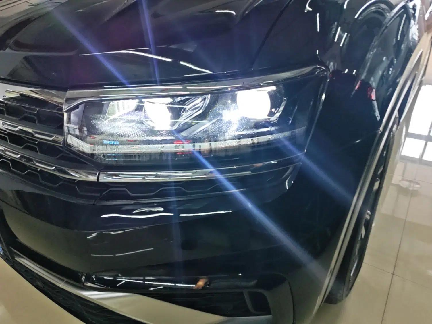 Volkswagen Teramont X 2019 380TSI Four-Wheel Drive Luxury Edition — миниатюра 8