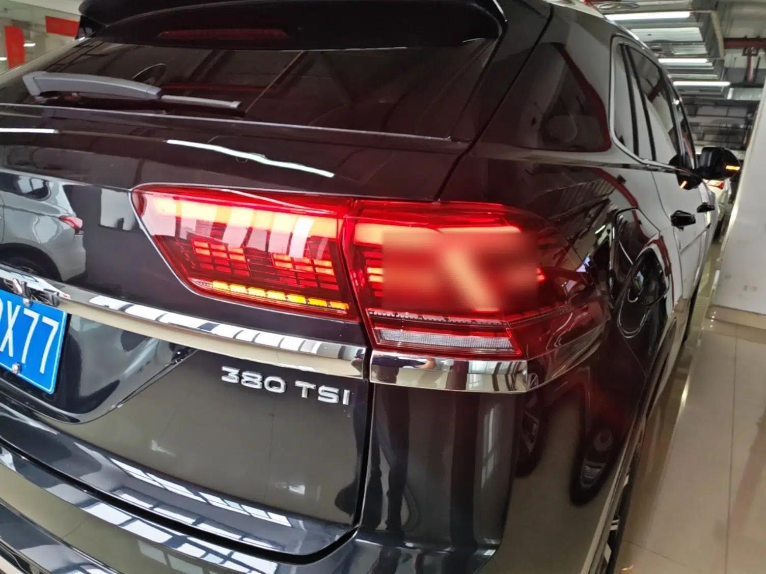 Volkswagen Teramont X 2019 380TSI Four-Wheel Drive Luxury Edition — миниатюра 9